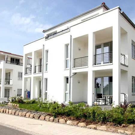 Terrasse, Gratis Nutzung Vom Ahoi Erlebnisbad Und Sauna In Sellin - Antje 04 Apartment *